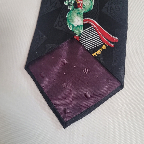 Tabasco Hot Sauce 100% Silk Black St. Patrick's Day Leprechaun Tie - Picture 6 of 9